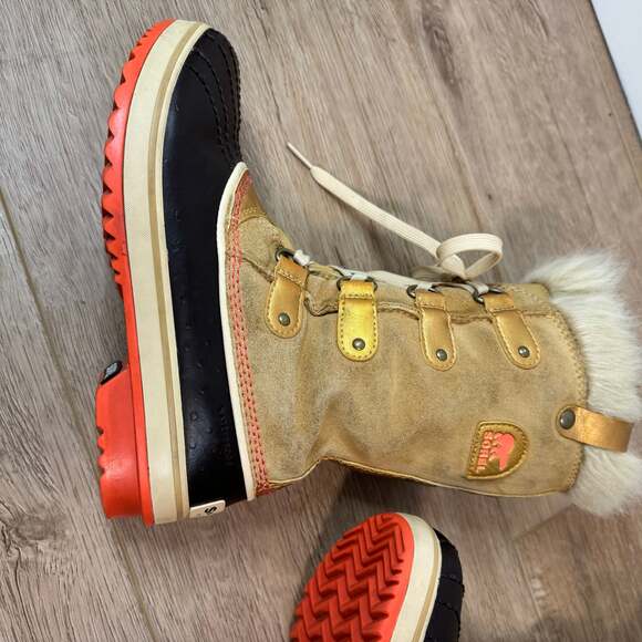 Sorel Tofino Women's Faux Fur Tall Waterproof Lace Up Snow Boots Gold Tan US Siz - Picture 7 of 15